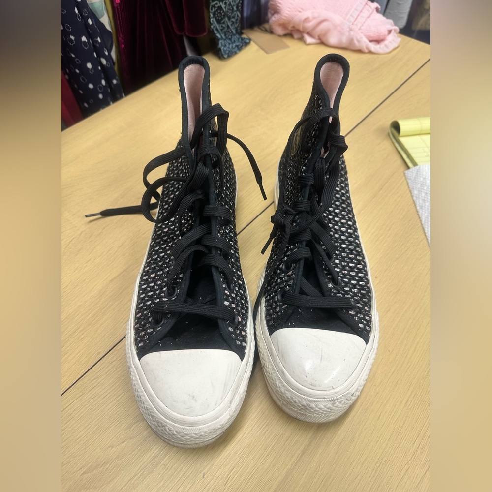 Converse Chuck Taylor All Star Lift Platform  Shoes Size 10 EUC